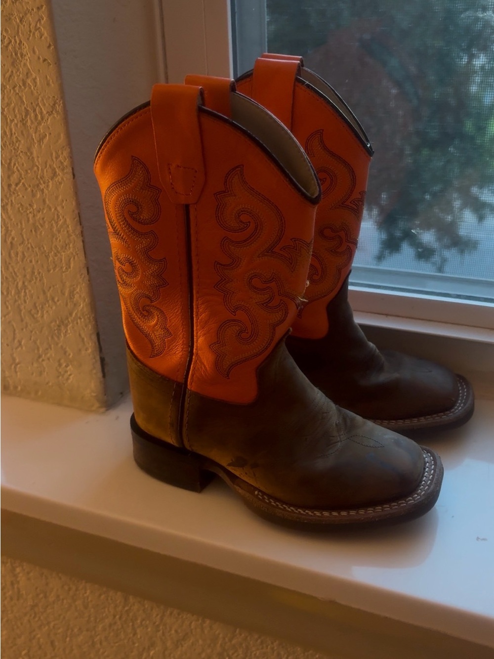 Boy’s MonoCrepe Two-Tone Orange and Brown Western Cowboy Boots